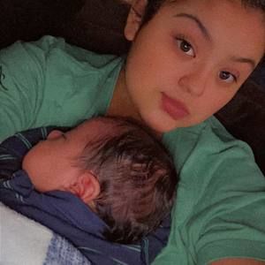 Meet your Posher, Ana